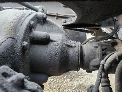 Dana R40-155 Rear Differential for a 2020 Peterbilt 579