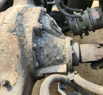 Dana DS404 Rear Differential for a 2012 Freightliner Cascadia 125