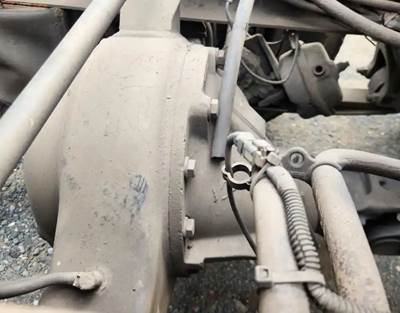 Dana DS404 Rear Differential for a 2007 International 8600