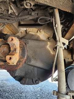 Dana S23-190D Rear Differential for a 2008 Kenworth T300