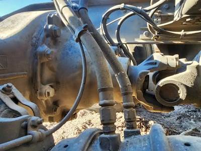 Detroit DA-RT-40.0-4 Rear Differential for a 2018 Freightliner Cascadia 126