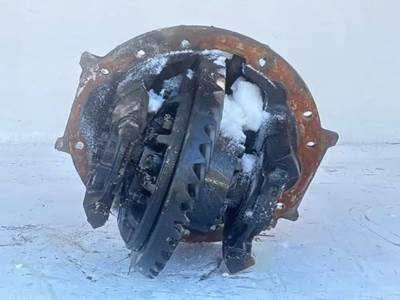 Detroit DA-RT-40.0-4S Rear Differential for a 2020 Freightliner Cascadia 126