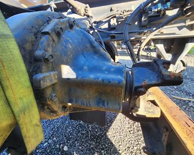 Detroit RS17.5-2 Rear Differential for a 2021 Freightliner M2 106