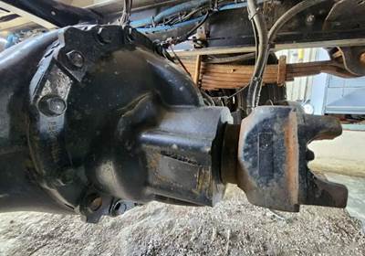 Detroit RS20-4 Rear Differential for a 2020 Freightliner M2 106