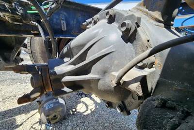 Detroit RS20-4 Rear Differential for a 2021 Freightliner M2 106