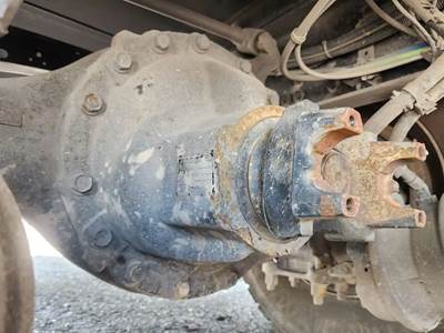 Detroit RS20-4N Rear Differential for a 2025 Freightliner M2 106
