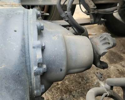 Detroit RT40-4N Rear Differential for a 2017 Freightliner Cascadia 125