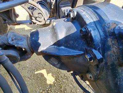 Detroit RT40-4N Rear Differential for a 2019 Freightliner Cascadia 126