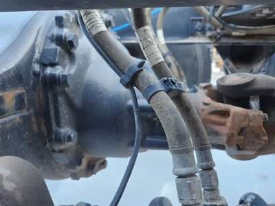 Detroit RT40-NFD Rear Differential for a 2024 Freightliner Cascadia 116 Day Cab