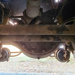 Eaton Rear Differential for a 1987 Kenworth T600