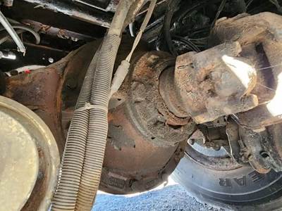 Eaton RS462 Rear Differential for a 2003 International 2574