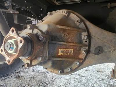 Isuzu 6CP Rear Differential for a 2020 Isuzu NRR