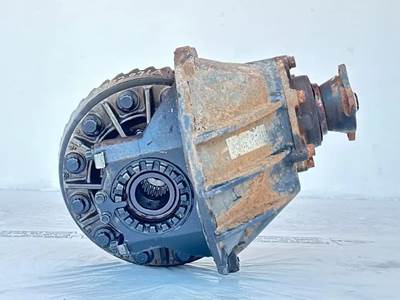Isuzu NPR Rear Differential for a 2011 Isuzu NPR-HD