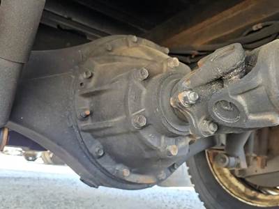 Isuzu Rear Differential for a 2022 Chevrolet 5500HD
