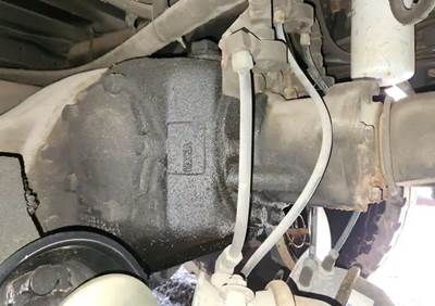 Mack CRD151 Rear Differential for a 1989 Mack MC688FC