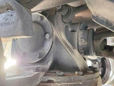 Mack CRD203 Rear Differential for a 2016 Mack MRU633
