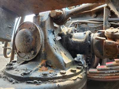 Mack CRD92 Rear Differential for a 2004 Mack CV713 Granite