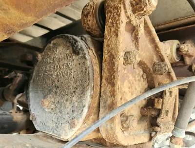 Mack CRD93 Rear Differential for a 1992 Mack DM688S