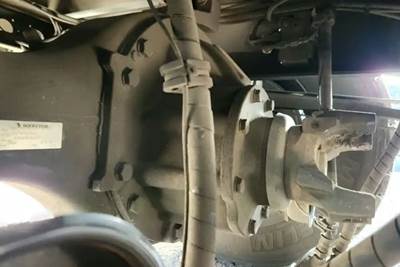 Meritor-Rockwell MS2114X Rear Differential for a 2015 Hino 338