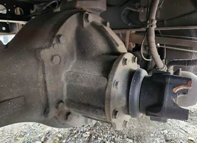 Meritor-Rockwell MS2114X Rear Differential for a 2019 Hino 338