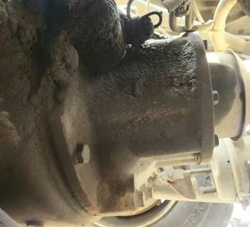 Meritor-Rockwell MT40-14X Rear Differential for a 2007 Volvo VHD