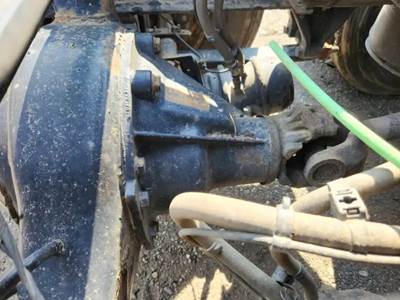 Meritor-Rockwell MT40-14X Rear Differential for a 2019 Freightliner Cascadia 126