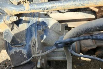 Meritor-Rockwell MT40-14X Rear Differential for a 2006 International 7600