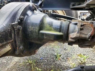 Meritor-Rockwell MT40-14X Rear Differential for a 2017 Kenworth T680