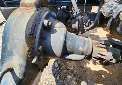 Meritor-Rockwell MT40-14X Rear Differential for a 2022 International LT625