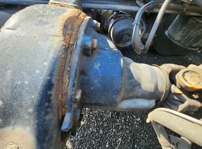Meritor-Rockwell MT40-14X Rear Differential for a 2020 Freightliner Cascadia 126