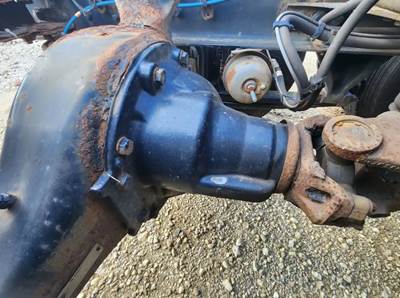 Meritor-Rockwell MT40-14X Rear Differential for a 2019 Freightliner Cascadia 116 Day Cab