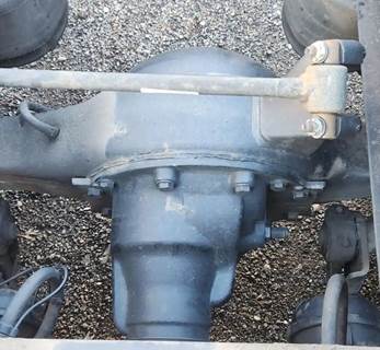 Meritor-Rockwell Rear Differential for a 2015 Freightliner Cascadia 125