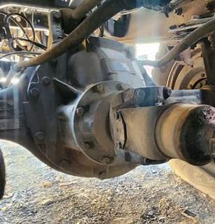 Meritor-Rockwell Rear Differential for a 1997 International F-2554