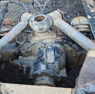 Meritor-Rockwell Rear Differential for a 2001 Western Star 4900E