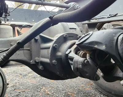 Meritor-Rockwell Rear Differential for a 2017 Volvo VNL