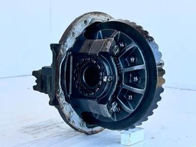 Meritor-Rockwell Rear Differential for a 2015 International DuraStar 4300