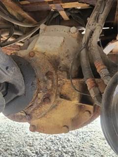 Meritor-Rockwell Rear Differential for a 2002 Sterling L7500