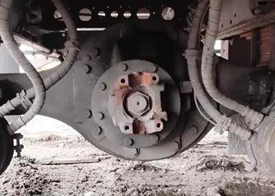 Meritor-Rockwell Rear Differential for a 2015 Hino 338