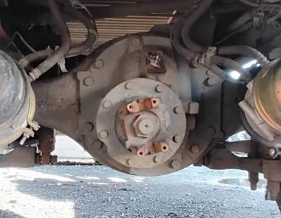 Meritor-Rockwell Rear Differential for a 2016 International DuraStar 4300