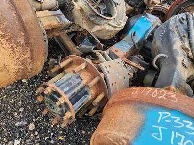 Meritor-Rockwell Rear Differential for a 2013 Freightliner M2 106