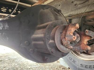 Meritor-Rockwell RR20-145 Rear Differential for a 2007 Hino 268