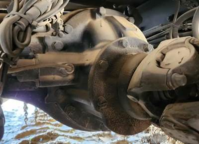 Meritor-Rockwell RS17144 Rear Differential for a 2010 Freightliner M2 106