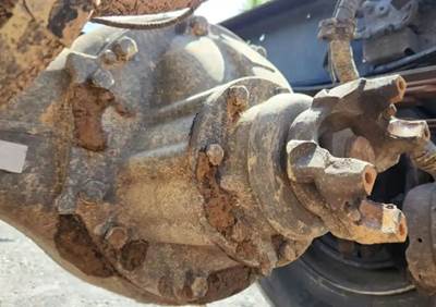 Meritor-Rockwell RS19144 Rear Differential for a 2012 Hino 268