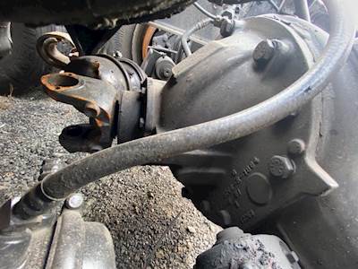 Meritor-Rockwell RS20145 Rear Differential for a 1996 Freightliner FLD120