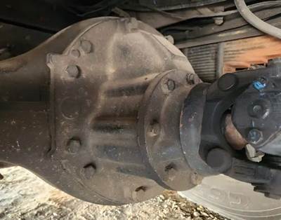 Meritor-Rockwell RS21-145 Rear Differential for a 1998 Pierce Model Tilt Cab