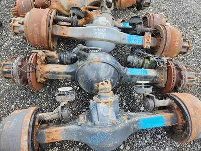 Meritor-Rockwell RS21160 Rear Differential for a 2014 Freightliner M2 112 Medium Duty