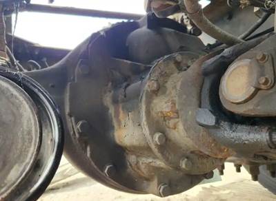 Meritor-Rockwell RS23160 Rear Differential for a 2011 Freightliner Cascadia 113