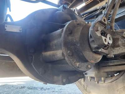 Meritor-Rockwell RS23160 Rear Differential for a 2017 Freightliner Cascadia 113