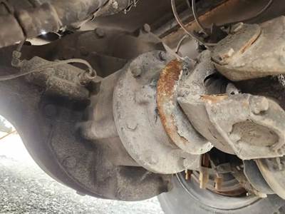 Meritor-Rockwell RS23160 Rear Differential for a 2002 Sterling L7500