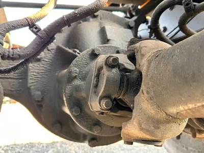 Meritor-Rockwell RS23160 Rear Differential for a 2005 Sterling A9500